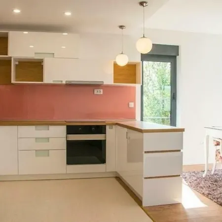 Luxury And Design Apt 3 Bricks With Balcony Appartement *